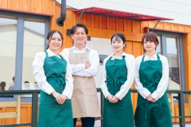 飲食店の正社員の平均年収は？職種・年齢・地域による違いと給料アップのポイントを解説