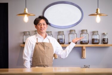 【例文あり】飲食店店長の個人目標の立て方｜チームを育てる評価される目標とは？