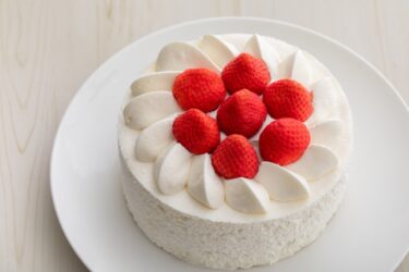 ケーキ屋で働くには資格って必要？